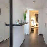 Daire A7- 2 Bdr Sea & Mountain View - Ac, Parking, Pool & Terrace