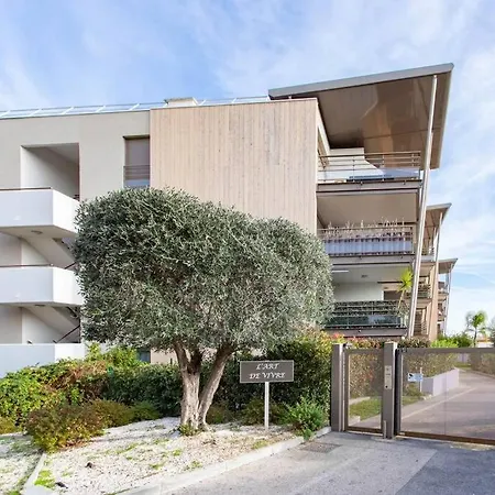 A7- 2 Bdr Sea & Mountain View - Ac, Parking, Pool & Terrace * Антиб