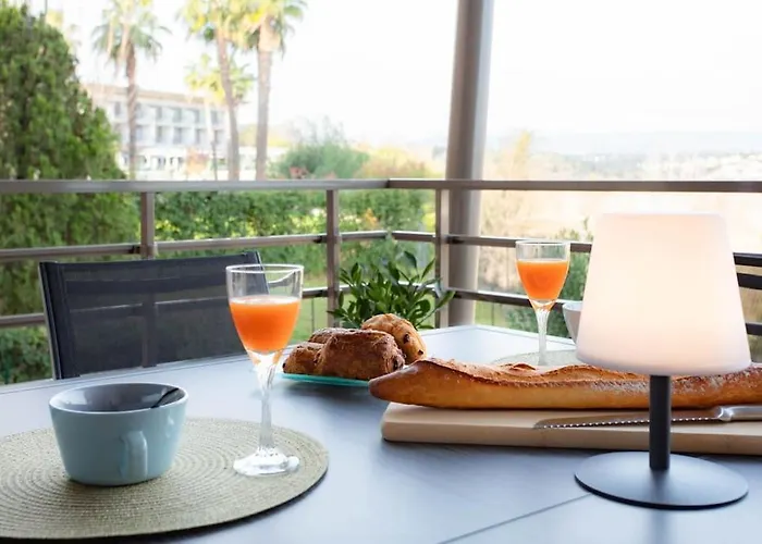 Appartement A7- 2 Bdr Sea & Mountain View - Ac, Parking, Pool & Terrace