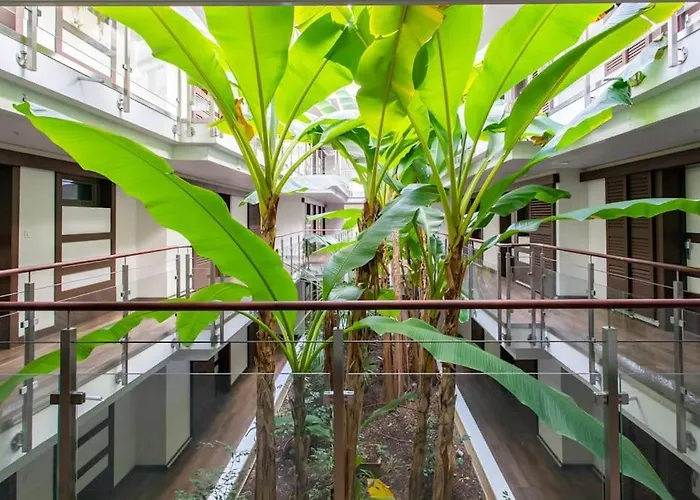 Апартаменти A7- 2 Bdr Sea & Mountain View - Ac, Parking, Pool & Terrace