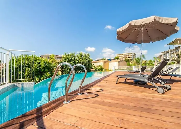 A7- 2 Bdr Sea & Mountain View - Ac, Parking, Pool & Terrace