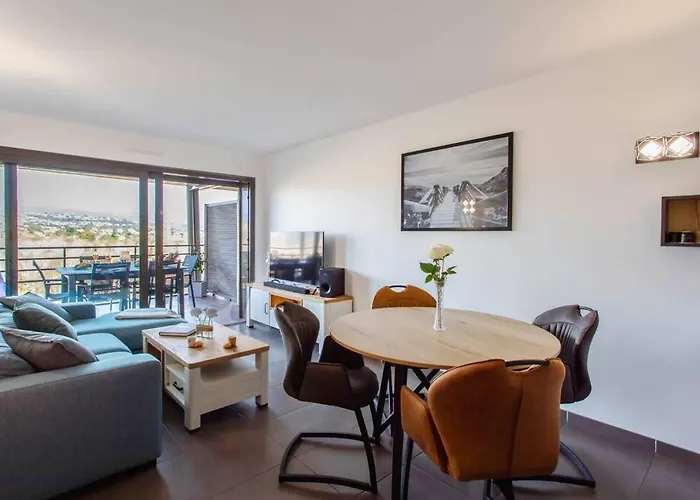 A7- 2 Bdr Sea & Mountain View - Ac, Parking, Pool & Terrace Appartement