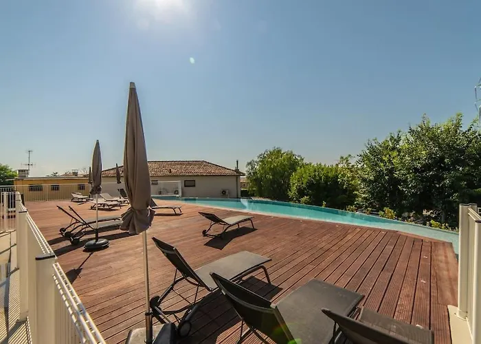 A7- 2 Bdr Sea & Mountain View - Ac, Parking, Pool & Terrace *